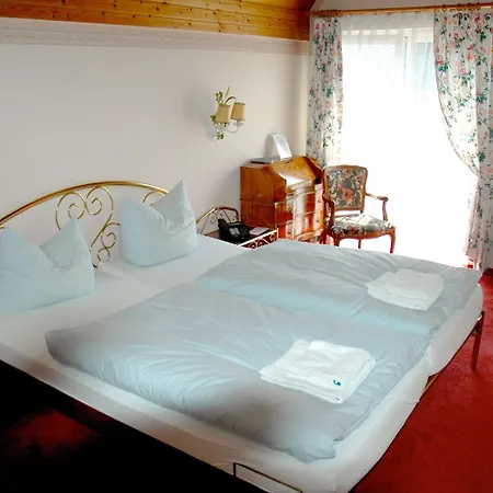 فندق Zum Neuen Schwan